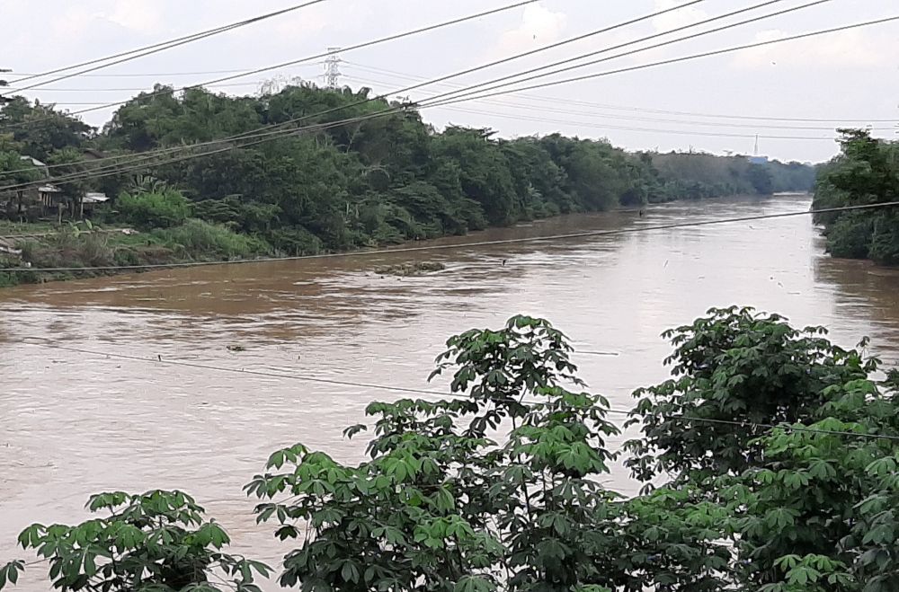 Intensitas Hujan Meningkat, Elevasi Sungai Bengawan Solo Naik, Warga Bantaran Diimbau Waspada